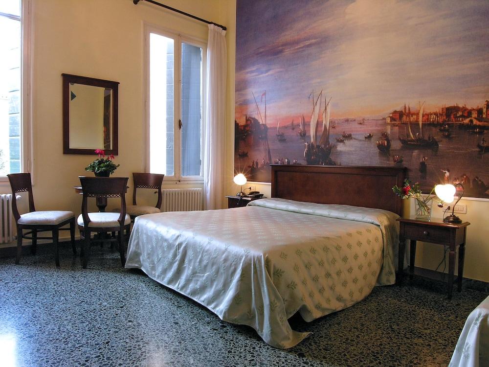Ca' Centopietre Venedig Exteriör bild