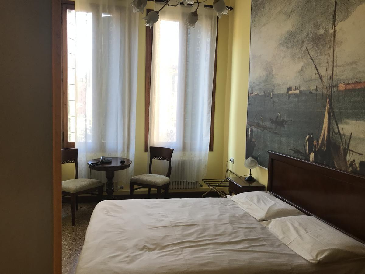Ca' Centopietre Venedig Exteriör bild