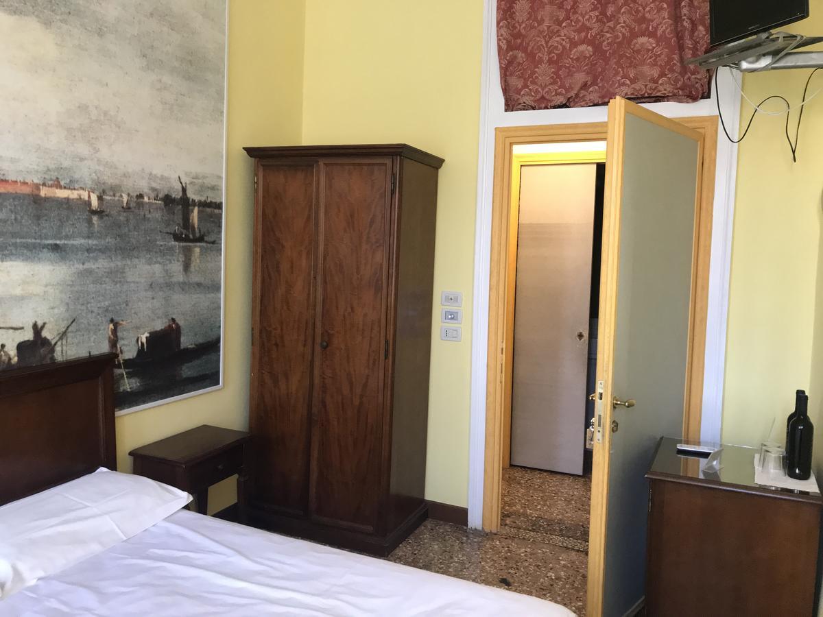 Ca' Centopietre Venedig Exteriör bild