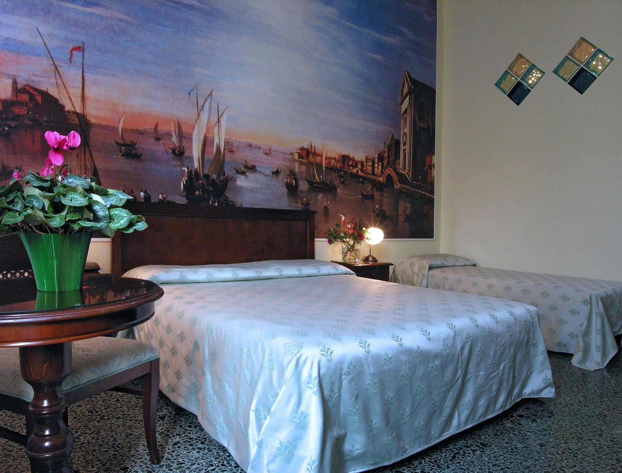 Ca' Centopietre Venedig Exteriör bild